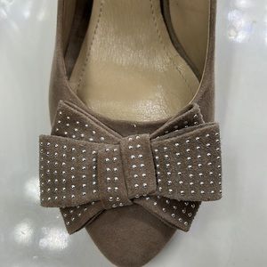 BCBG wedge heels